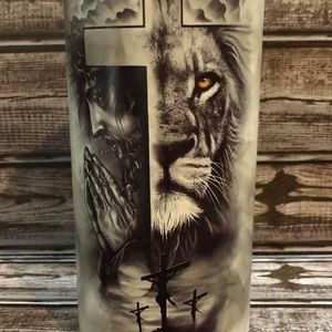 Meet your Posher, Lea